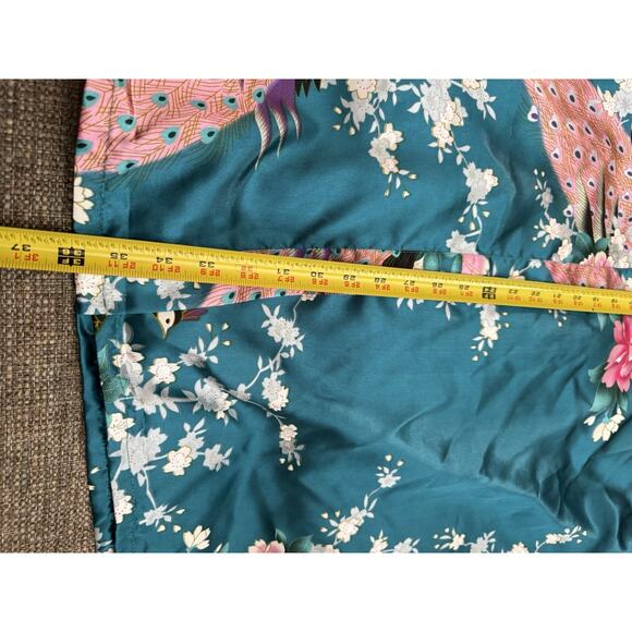 Vintage Women's Satiny Robe with Peacock Design Belted Medium - Picture 10 of 12